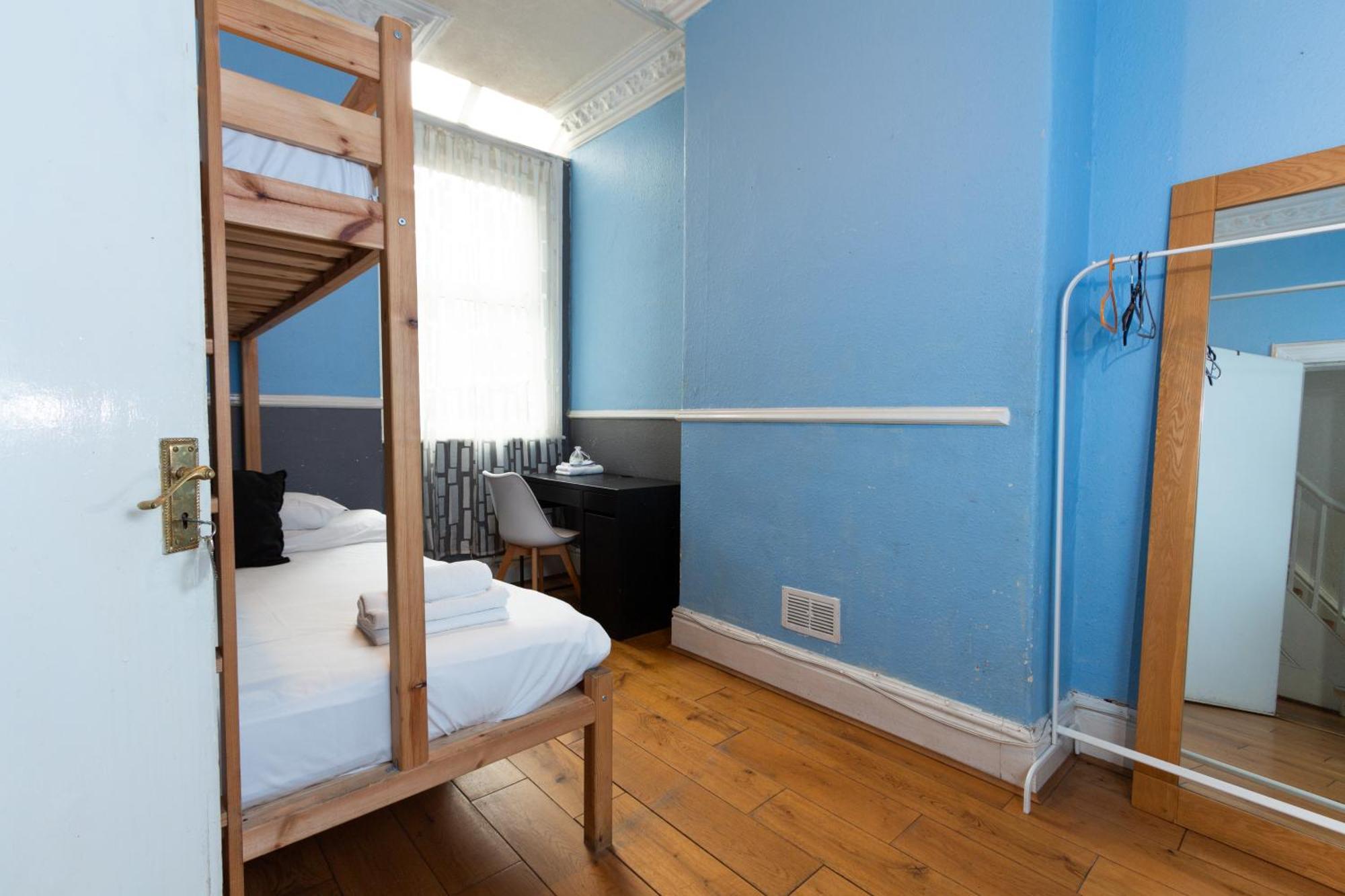 Comfy Private Room Near Mcr Centre Манчестер Экстерьер фото